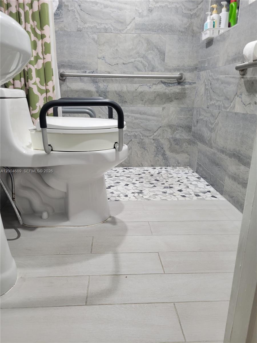  3 / 2 1488 sq. ft. $ 2026-05-09 0 Photo