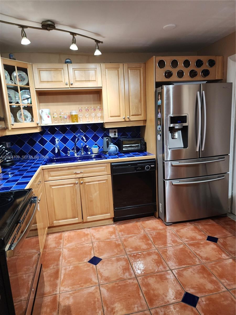 Photo of 3161 Ocean Dr  #409, Hallandale Beach, Florida, 33009 - 