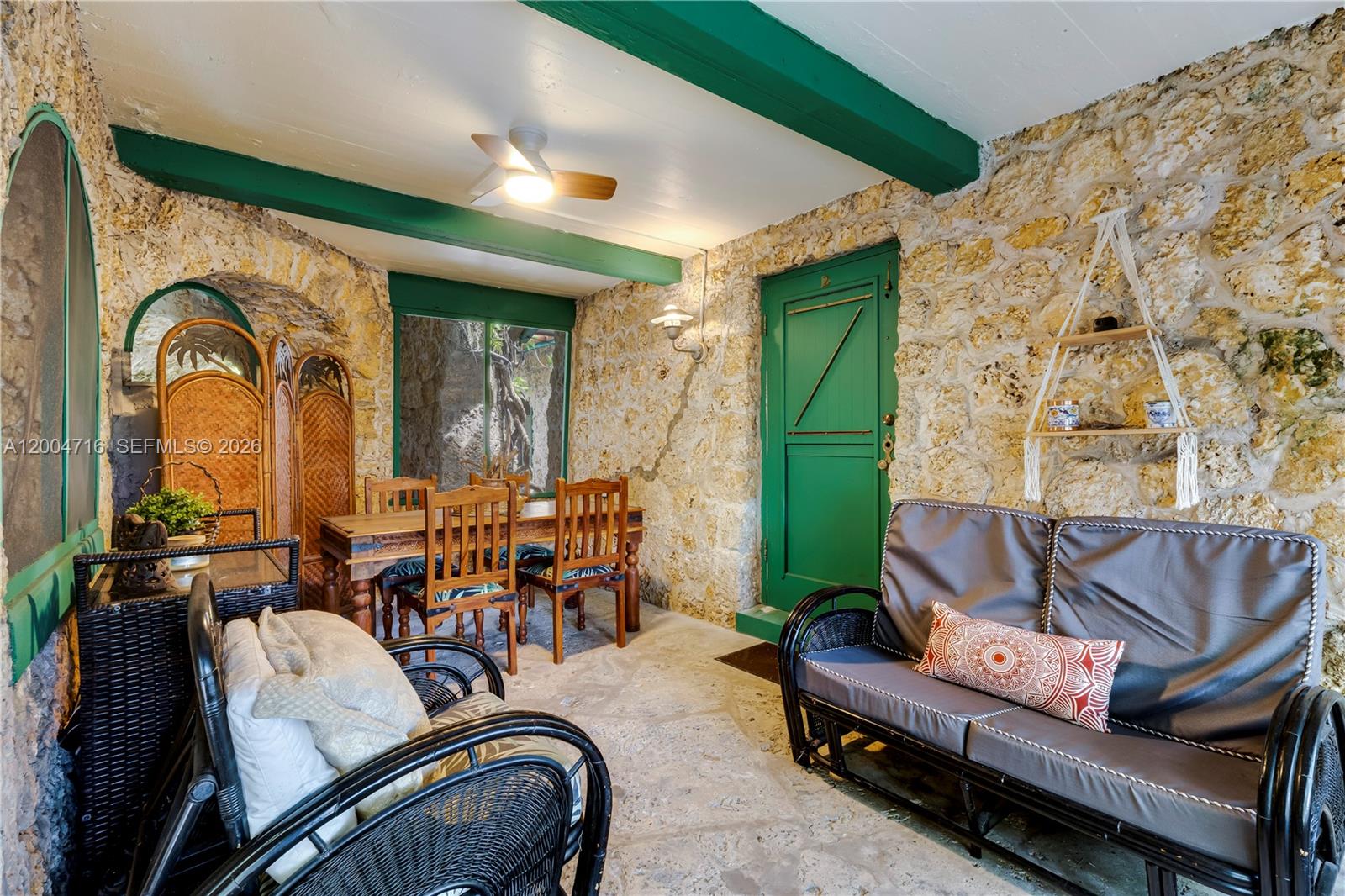   /  2736 sq. ft. $ 2026-04-20 0 Photo