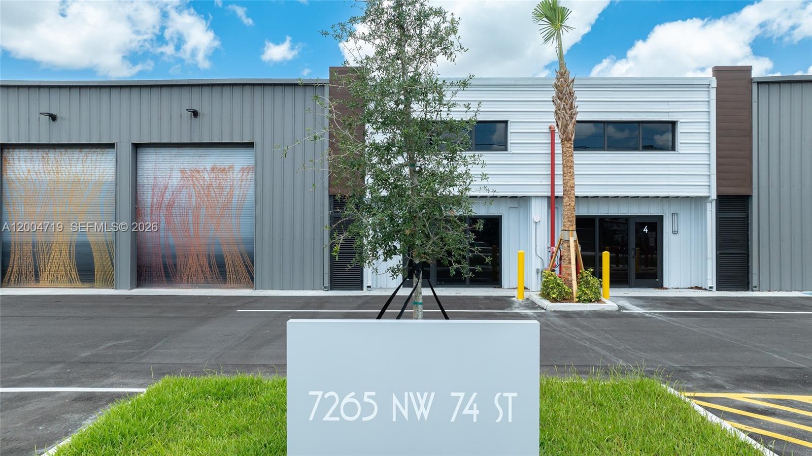 6  /   sq. ft. $ 2026-04-20 0 Photo