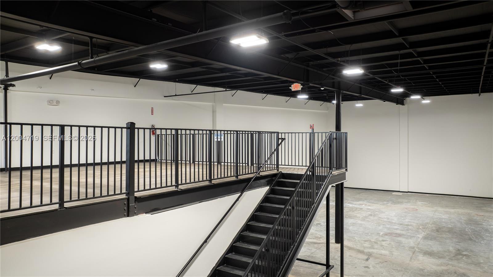 6  /   sq. ft. $ 2026-04-20 0 Photo