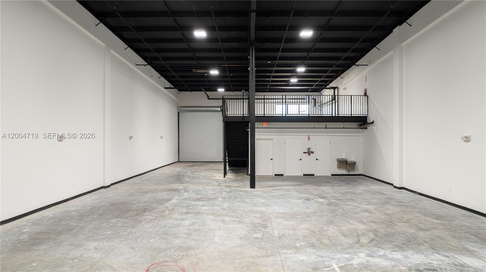 6  /   sq. ft. $ 2026-04-20 0 Photo