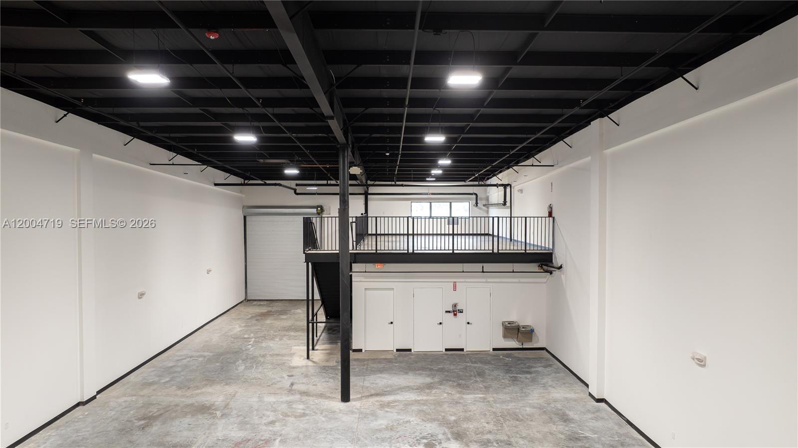 6  /   sq. ft. $ 2026-04-20 0 Photo