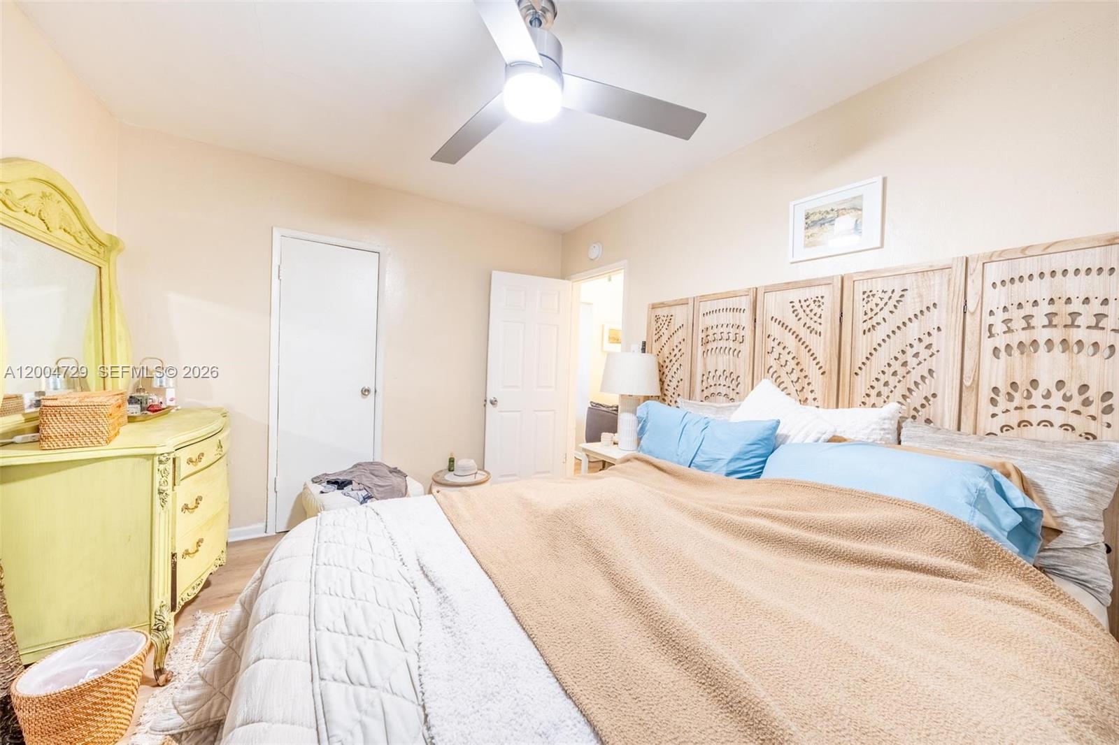   /  1490 sq. ft. $ 2026-04-20 0 Photo