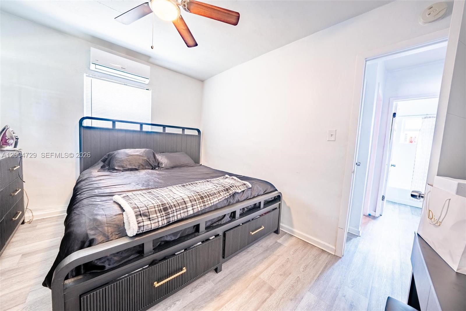   /  1490 sq. ft. $ 2026-04-20 0 Photo