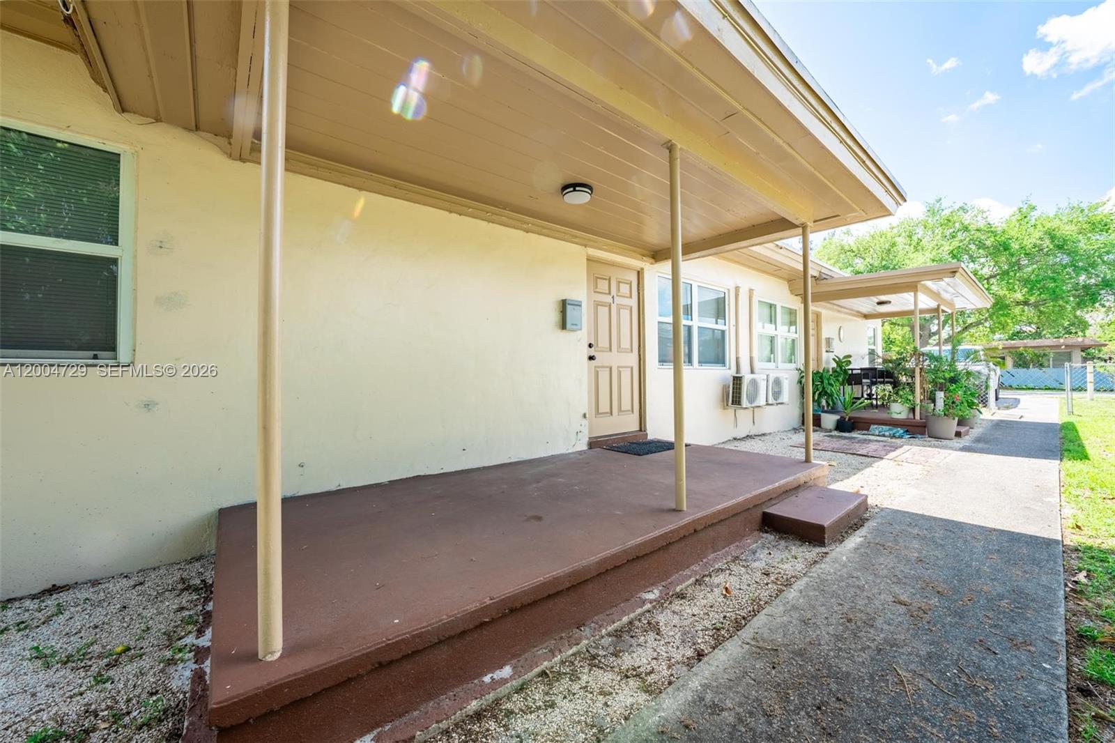   /  1490 sq. ft. $ 2026-04-20 0 Photo