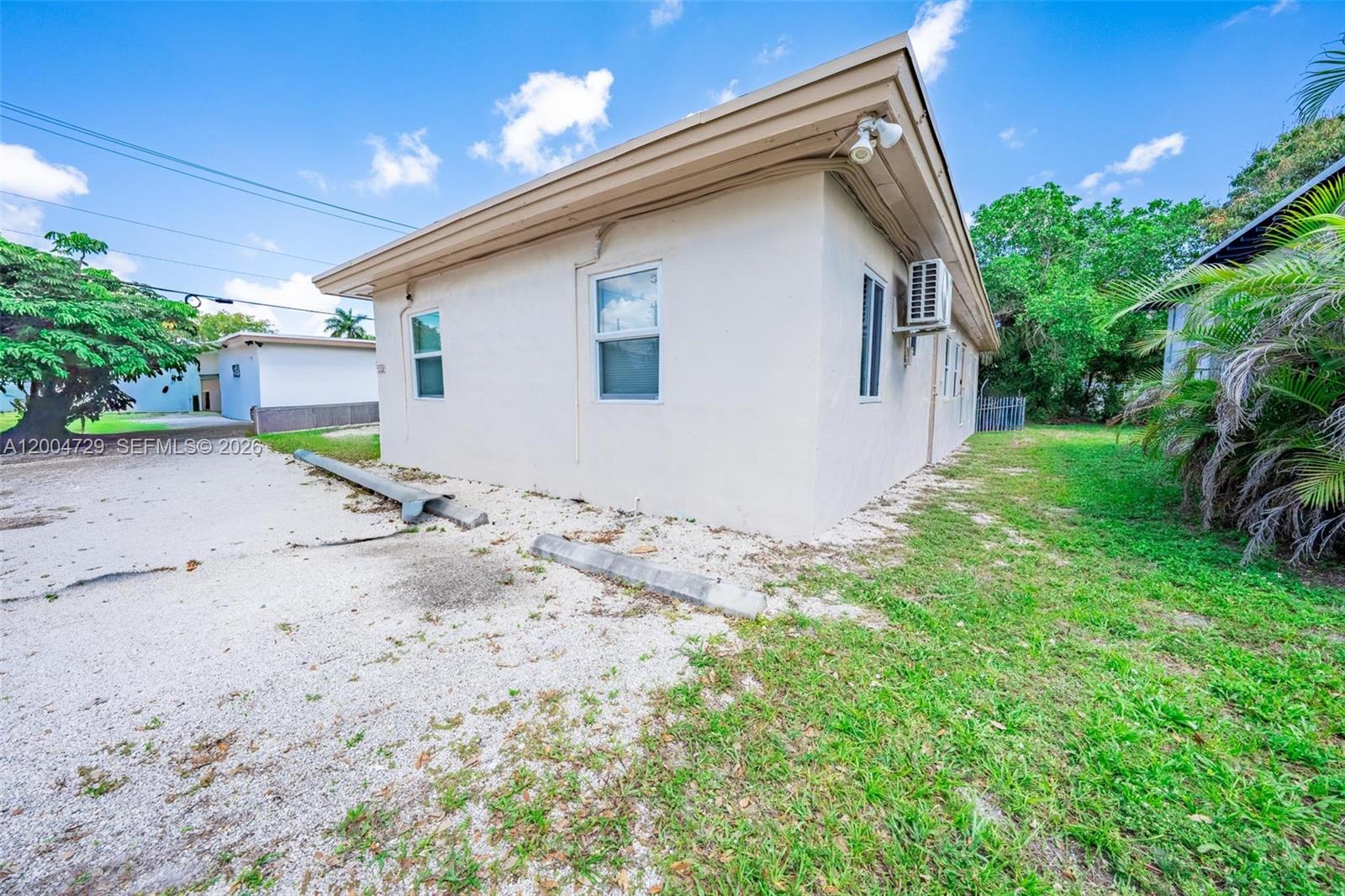   /  1490 sq. ft. $ 2026-04-20 0 Photo