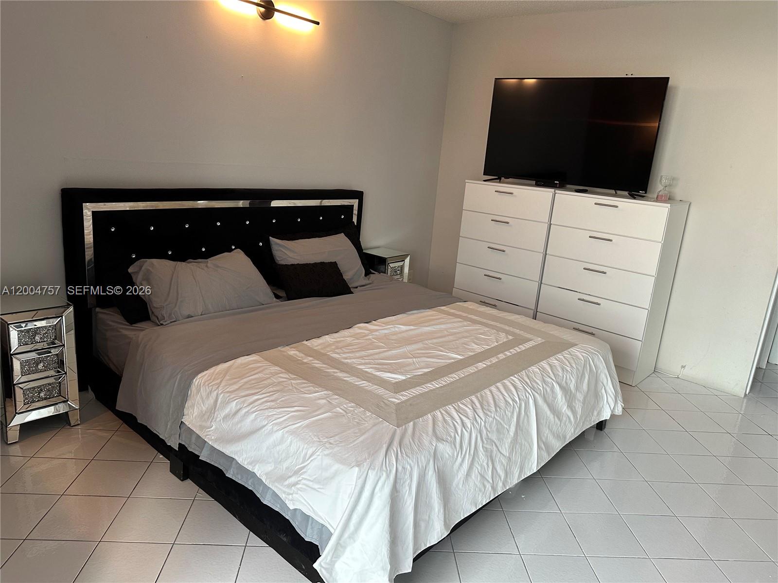 1503 2 / 2 1331 sq. ft. $ 2026-04-22 0 Photo
