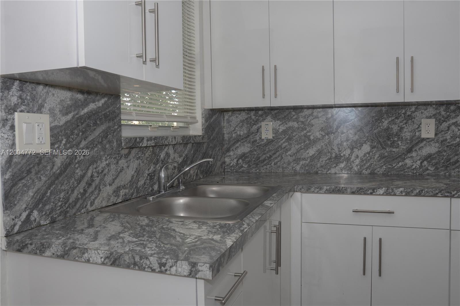   /  1926 sq. ft. $ 2026-04-21 0 Photo