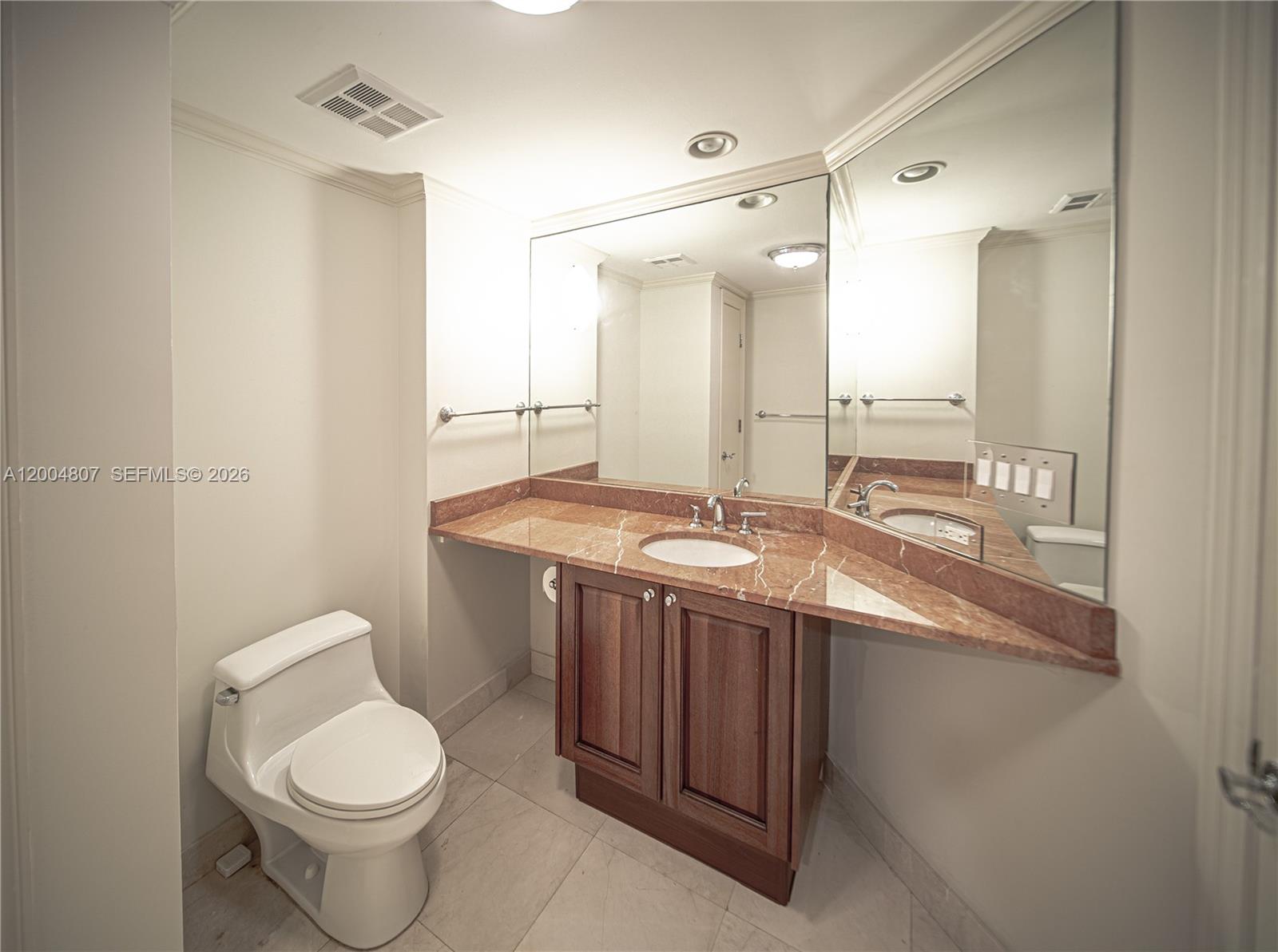 Photo of 20201 Country Club Dr  #2806/07, Aventura, Florida, 33180 - 