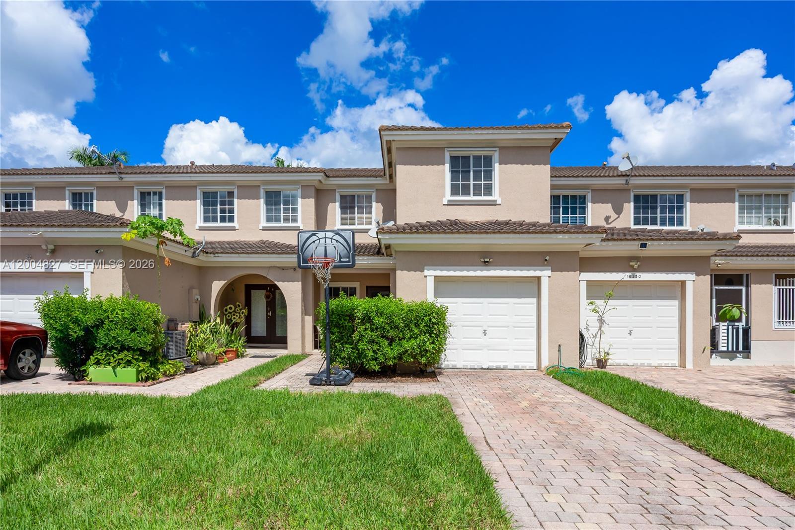 14254 4 / 3 1850 sq. ft. $ 2026-04-21 0 Photo