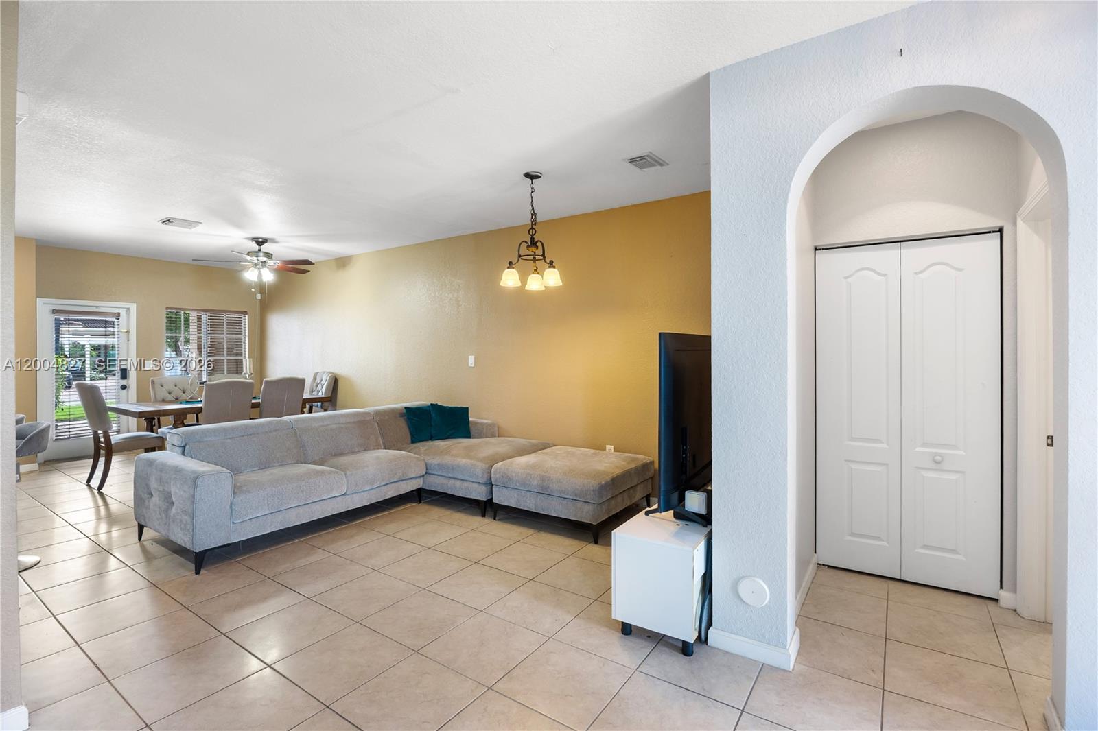 14254 4 / 3 1850 sq. ft. $ 2026-04-21 0 Photo