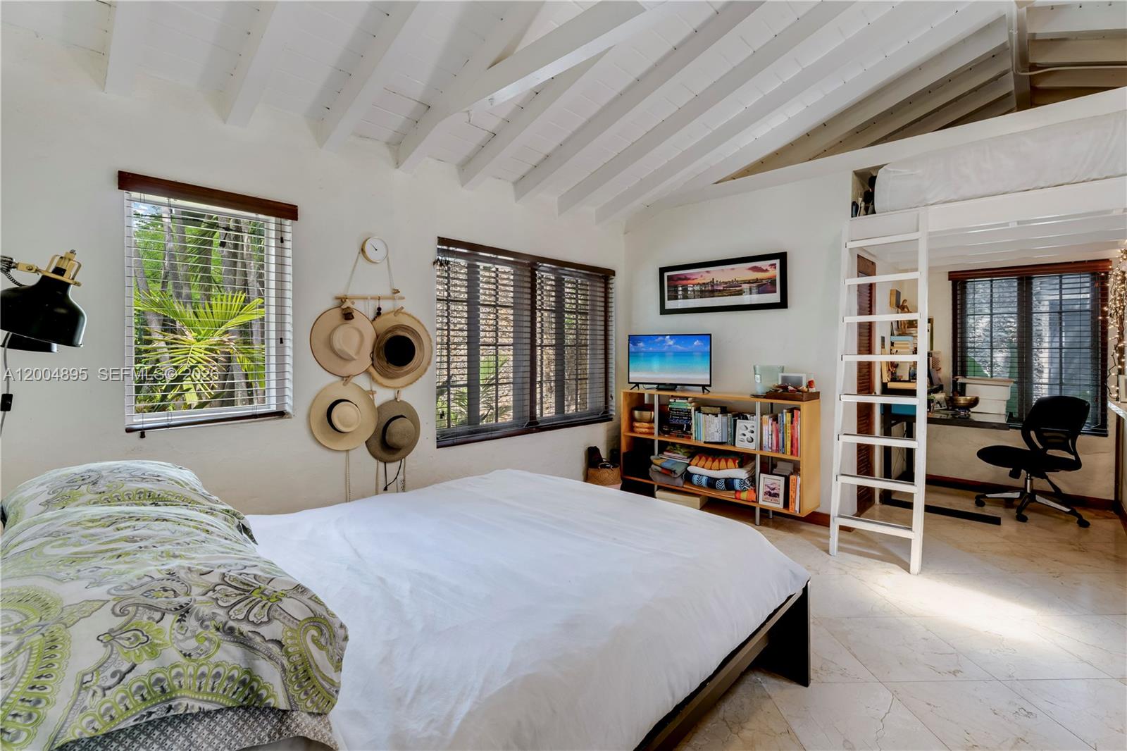 See details / sq. ft. $ 2026-04-21 0 Photo