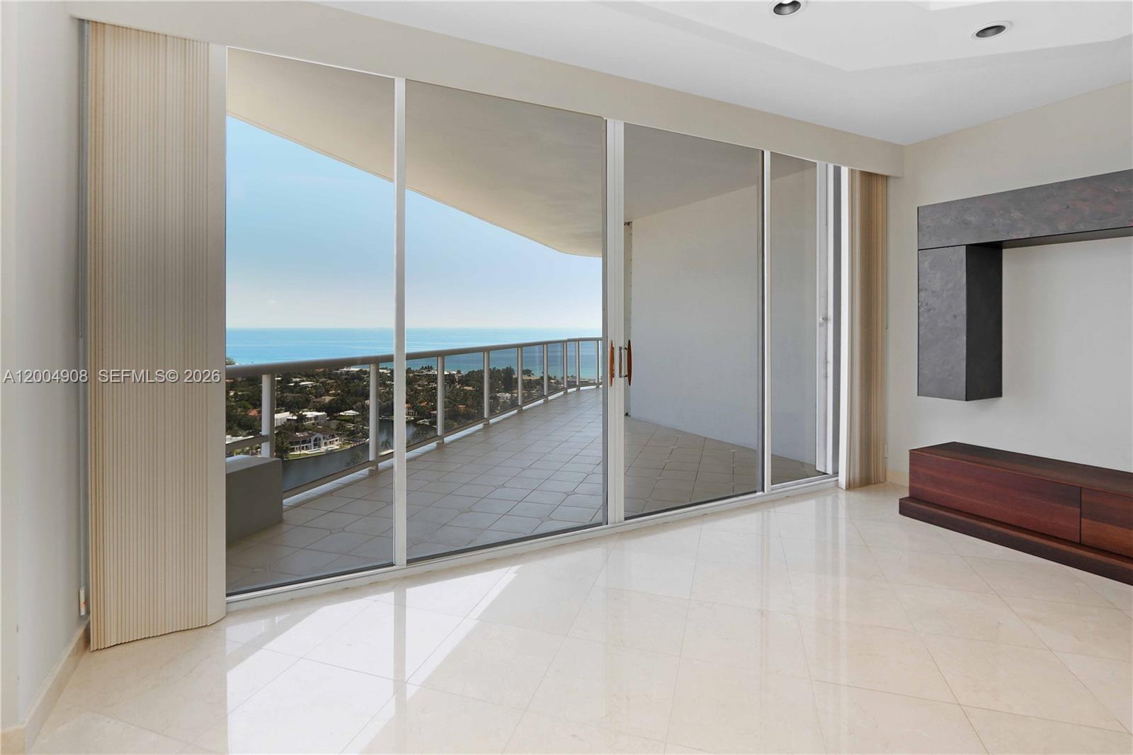 Photo of 3802 207th St  #2604, Aventura, Florida, 33180 - 