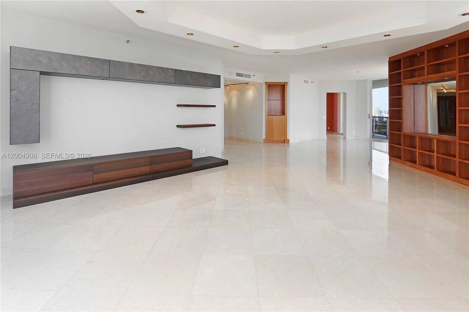 Photo of 3802 207th St  #2604, Aventura, Florida, 33180 - 