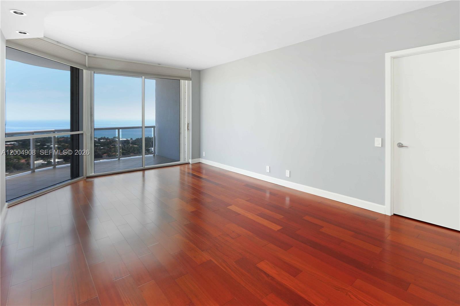 Photo of 3802 207th St  #2604, Aventura, Florida, 33180 - Master Bedroom