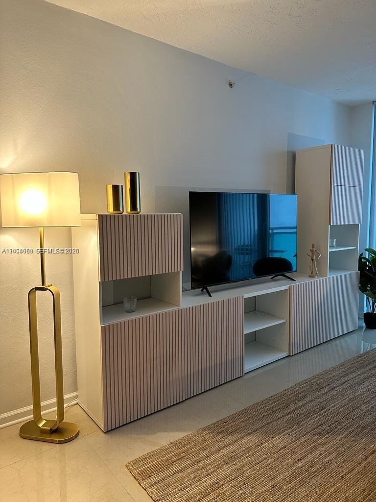 Photo of 3000 Ocean Dr  #414, Hollywood, Florida, 33019 - 