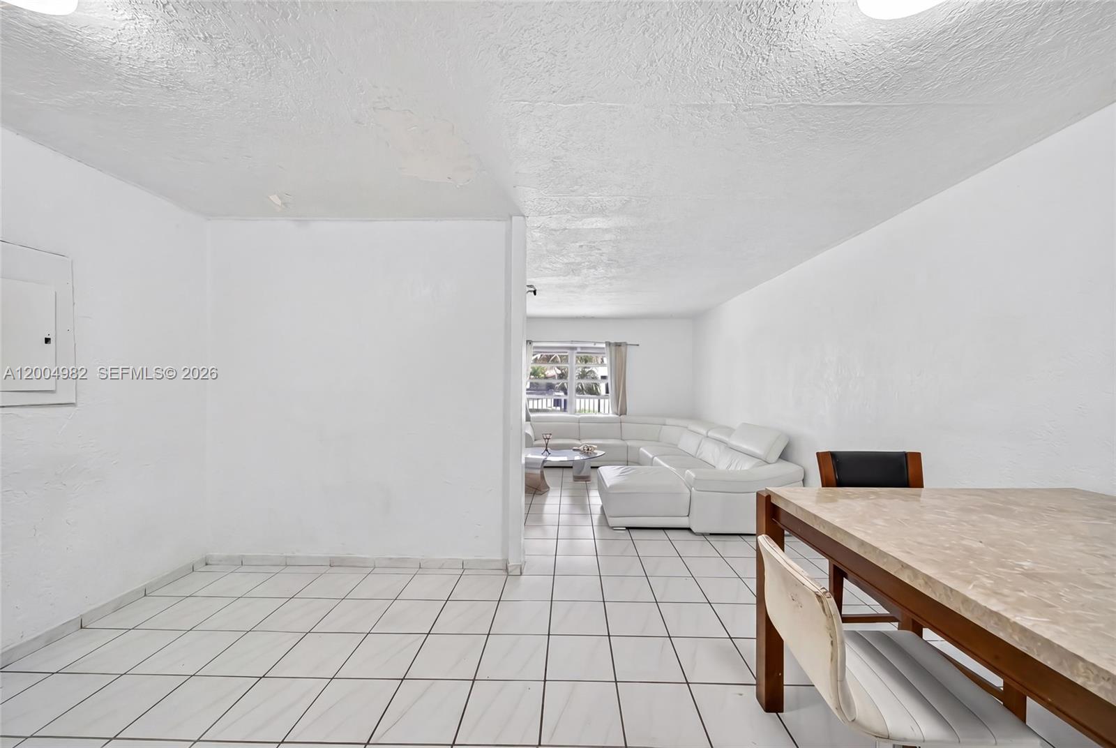See details / 3158 sq. ft. $ 2026-04-21 0 Photo