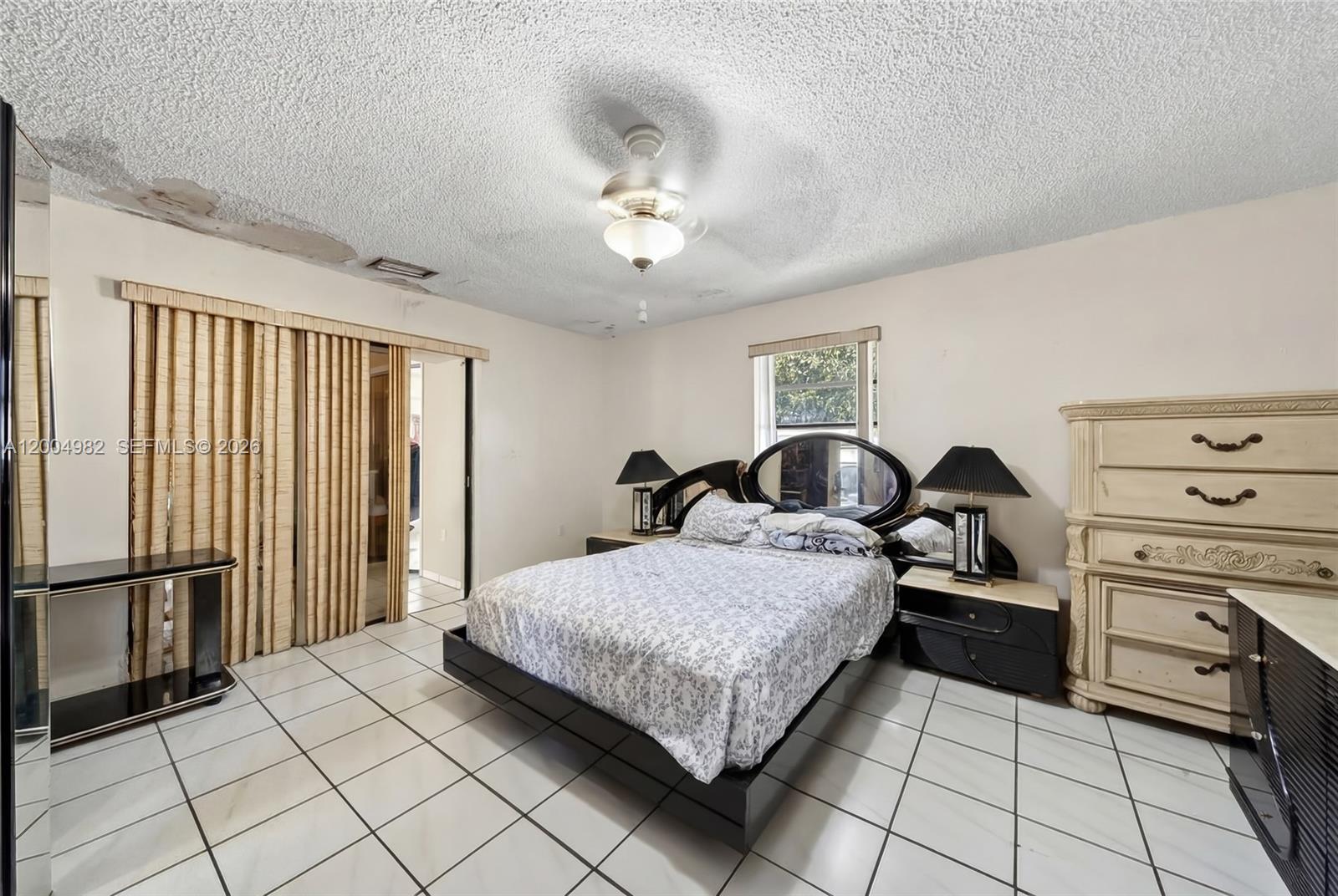 See details / 3158 sq. ft. $ 2026-04-21 0 Photo