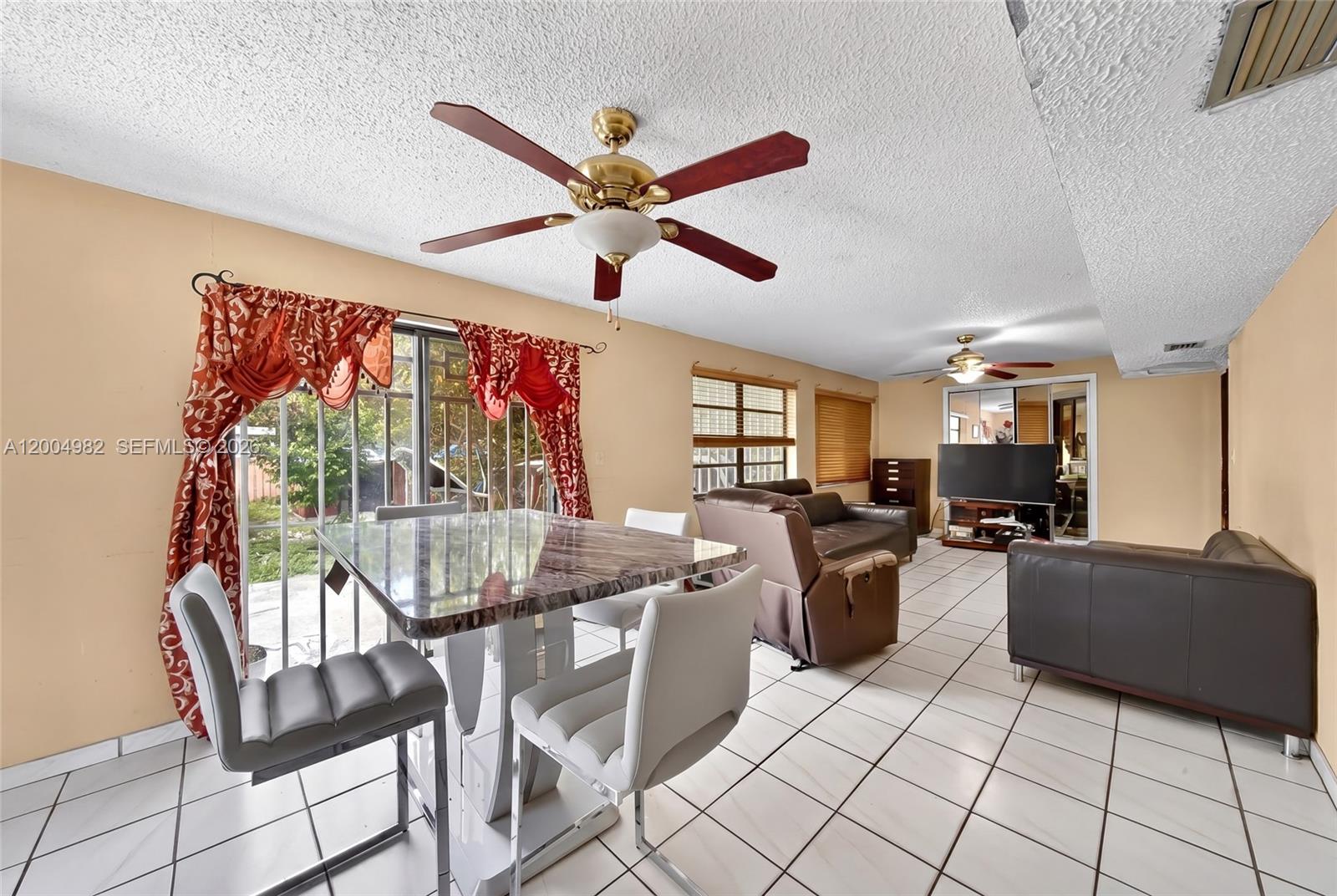 See details / 3158 sq. ft. $ 2026-04-21 0 Photo