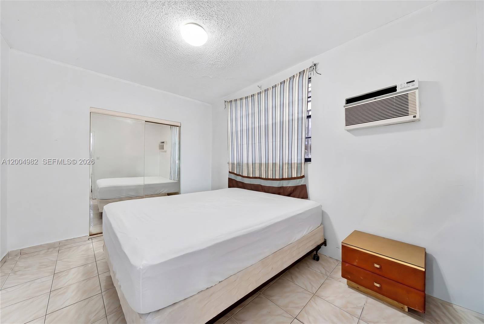 See details / 3158 sq. ft. $ 2026-04-21 0 Photo