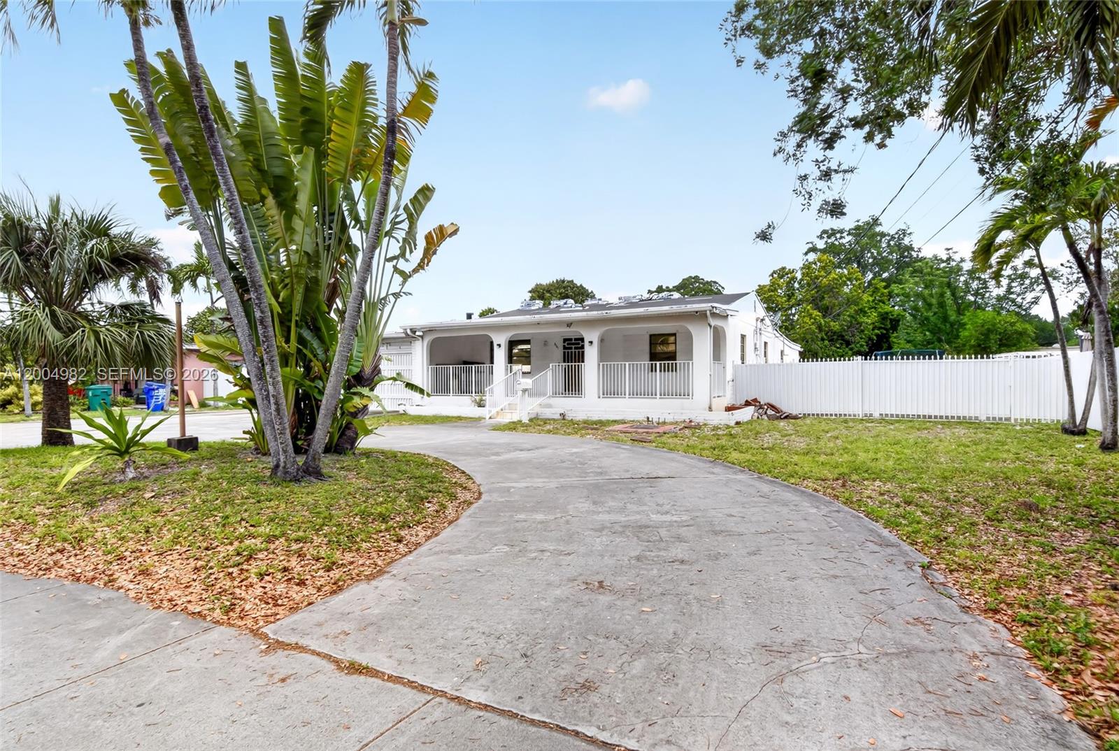 See details / 3158 sq. ft. $ 2026-04-21 0 Photo