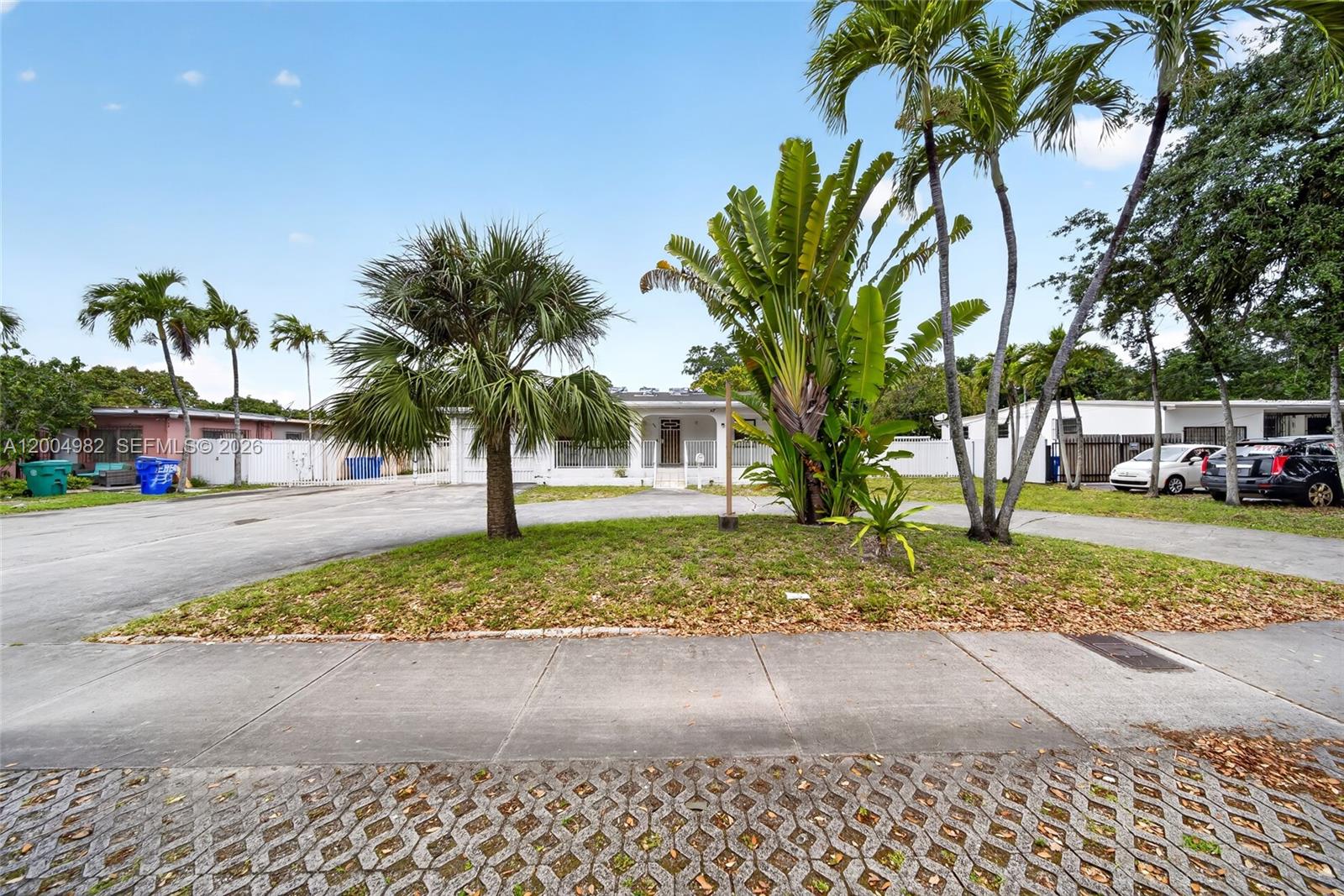 See details / 3158 sq. ft. $ 2026-04-21 0 Photo