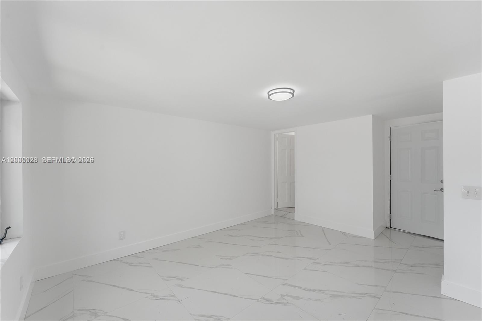 1020 3 / 3 2123 sq. ft. $ 2026-04-21 0 Photo