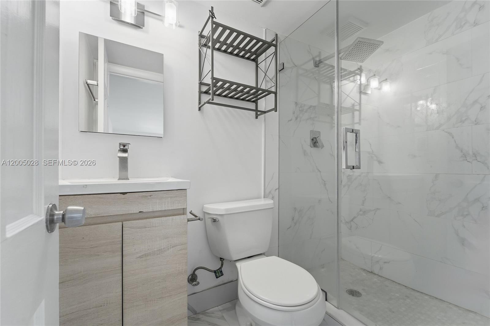 1020 3 / 3 2123 sq. ft. $ 2026-04-21 0 Photo