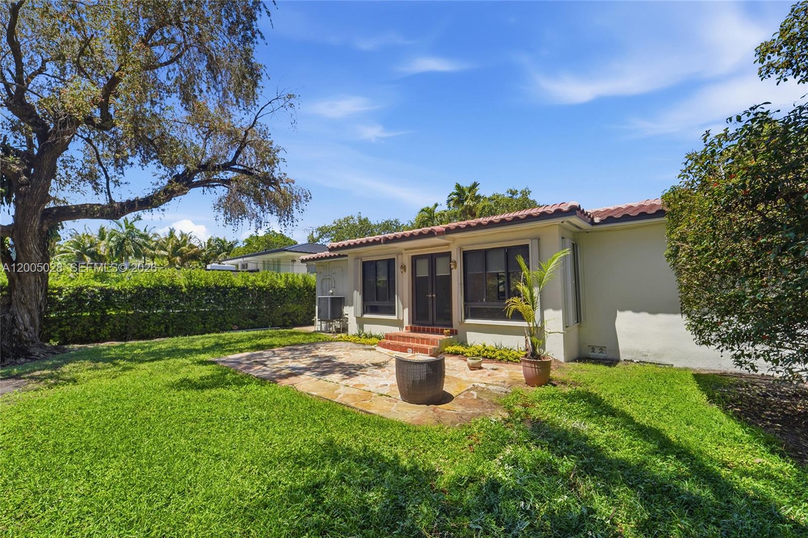 1020 3 / 3 2123 sq. ft. $ 2026-04-21 0 Photo