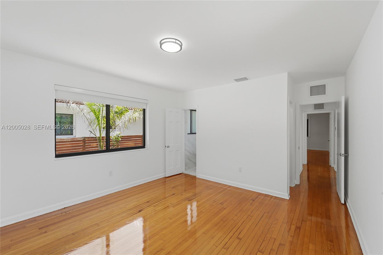 1020 3 / 3 2123 sq. ft. $ 2026-04-21 0 Photo