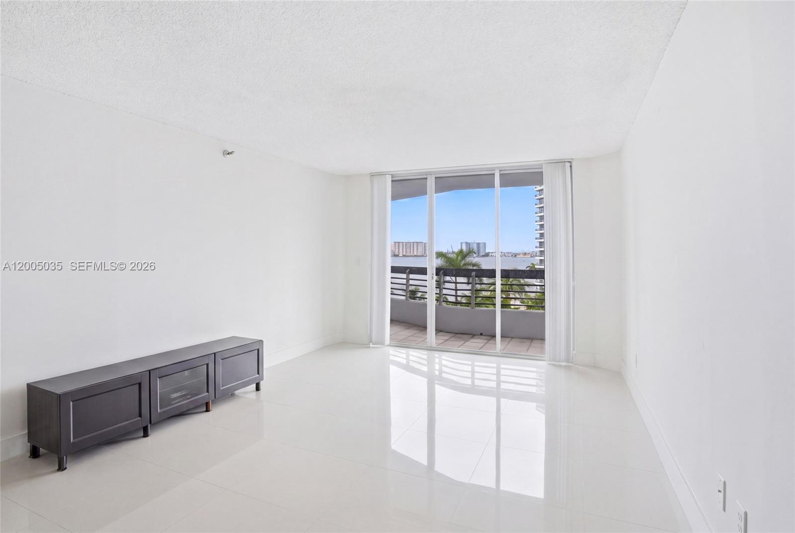 Photo of 19195 Mystic Pointe Dr  #604, Aventura, Florida, 33180 - 