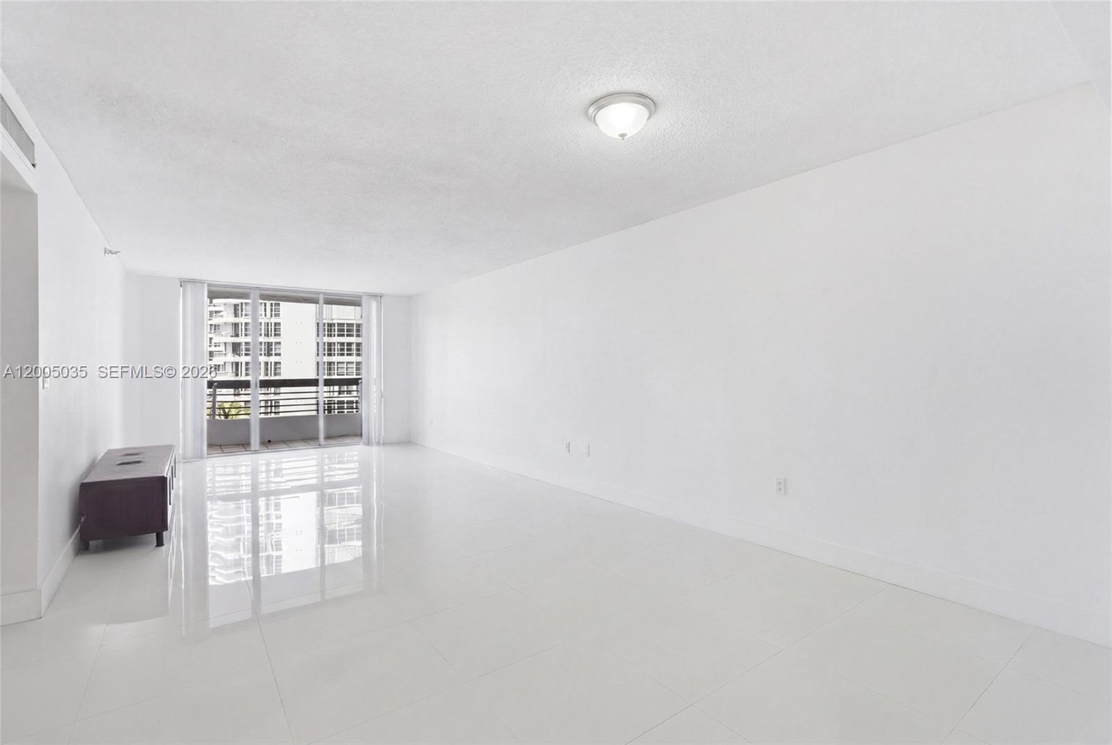 Photo of 19195 Mystic Pointe Dr  #604, Aventura, Florida, 33180 - 