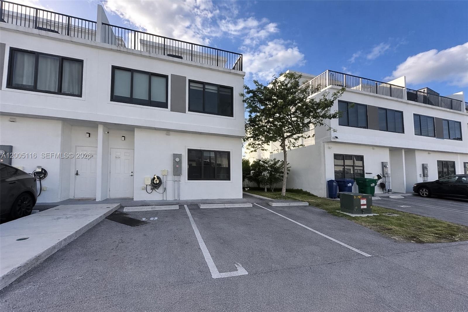 26126 4 / 3 1398 sq. ft. $ 2026-04-21 0 Photo