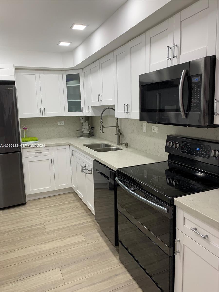 Photo of 20225 34th Ct  #1016, Aventura, Florida, 33180 - 
