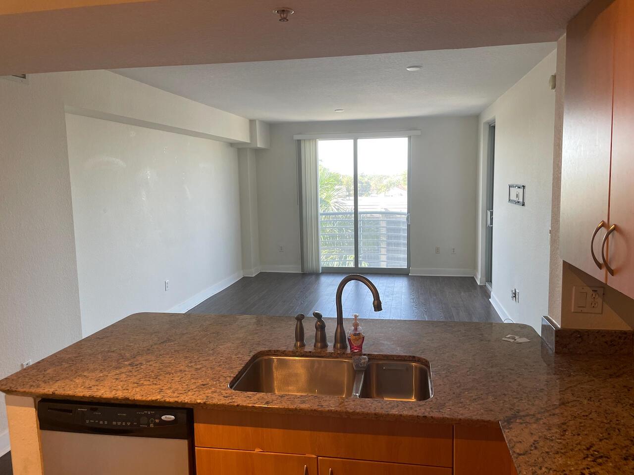 Photo of 1830 Radius #307, Hollywood, Florida, 33020 - IMG_3691