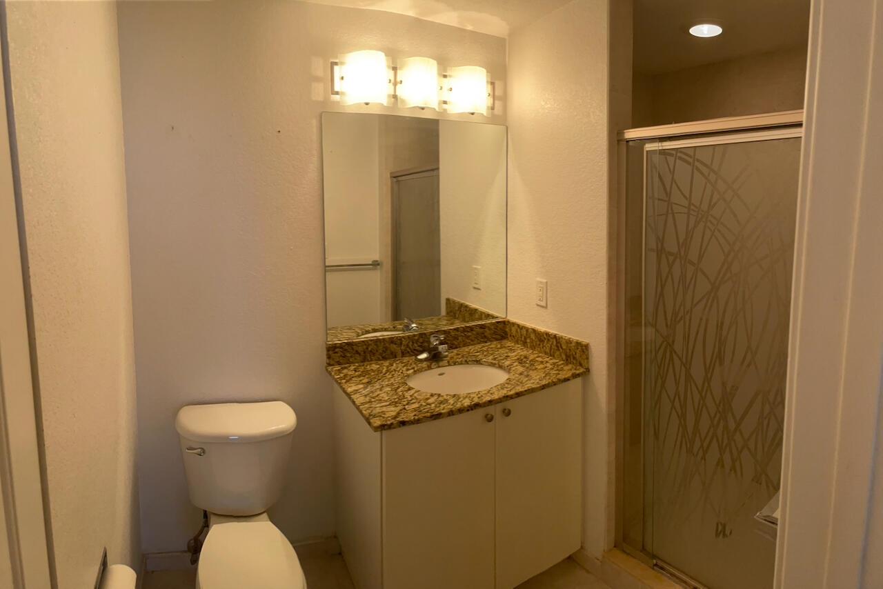 Photo of 1830 Radius #307, Hollywood, Florida, 33020 - IMG_3681