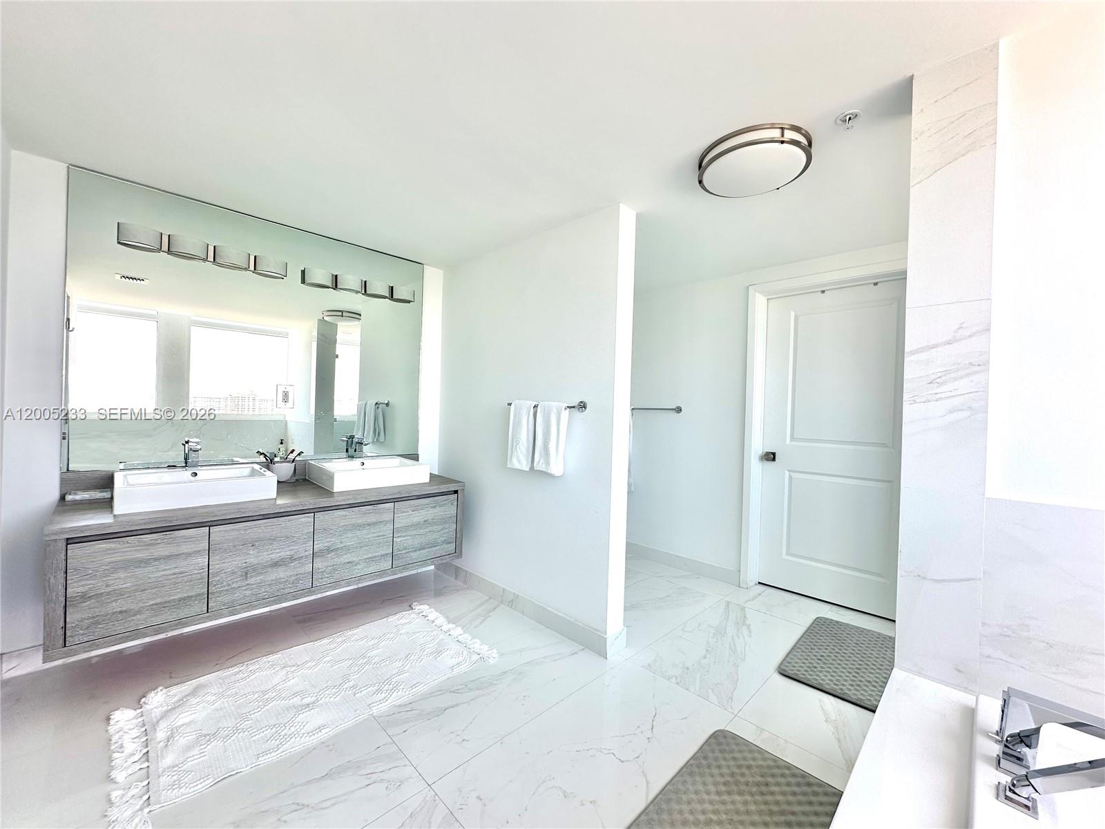 Photo of 400 Sunny Isles Blvd  #1708, Sunny Isles Beach, Florida, 33160 - 