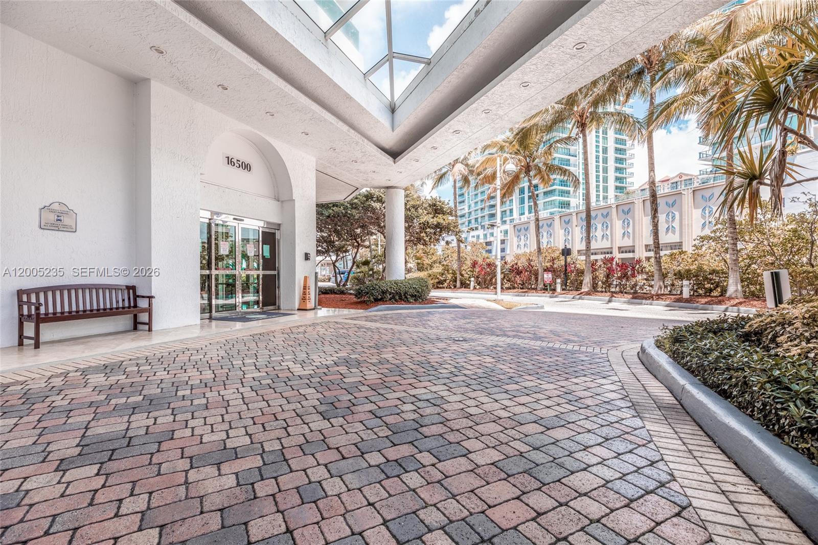 Photo of 16500 Collins Ave  #655, Sunny Isles Beach, Florida, 33160 - Building entry