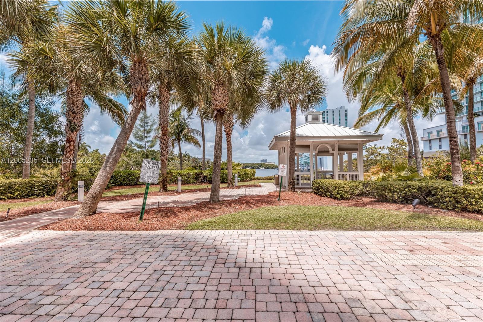 Photo of 16500 Collins Ave  #655, Sunny Isles Beach, Florida, 33160 - 