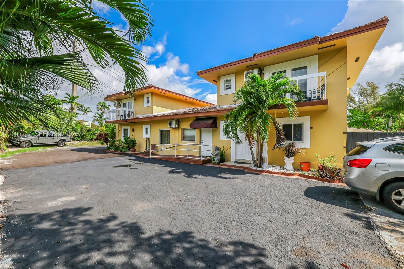   /  4193 sq. ft. $ 2026-04-21 0 Photo