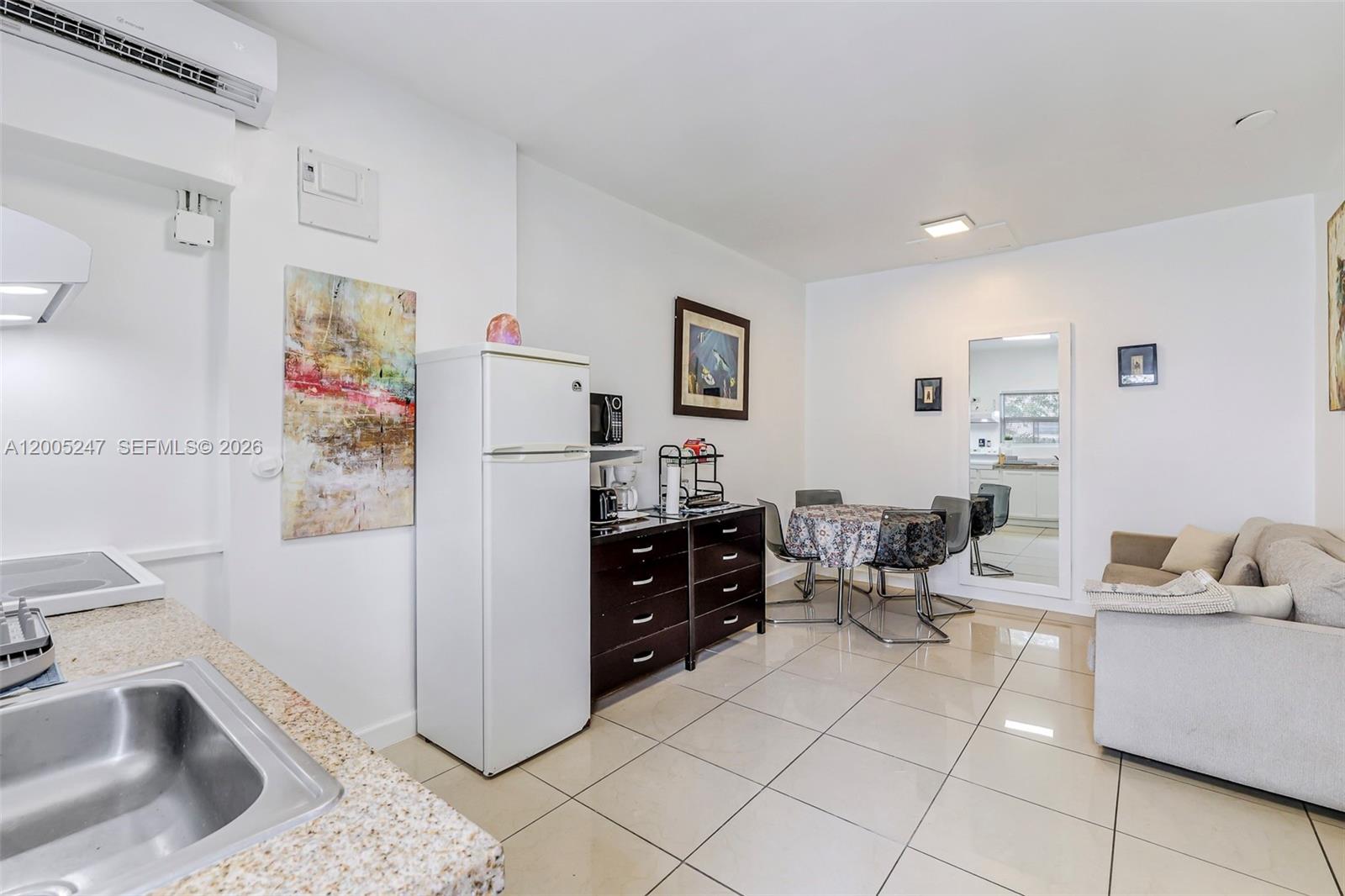   /  4193 sq. ft. $ 2026-04-21 0 Photo