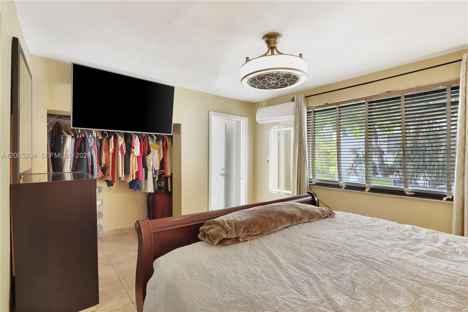 See details / 3620 sq. ft. $ 2026-04-21 0 Photo