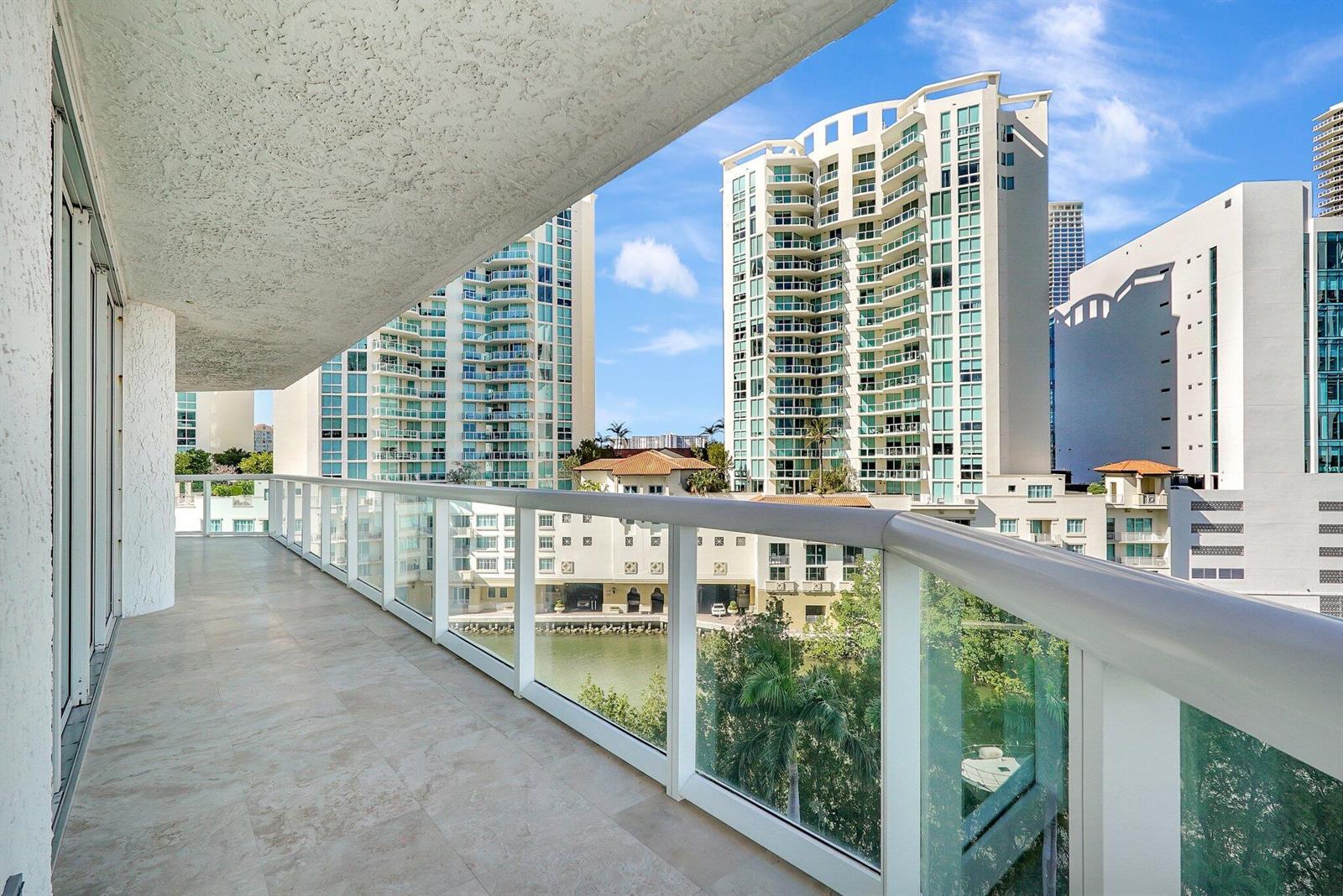 Photo of 16400 Collins  #641, Sunny Isles Beach, Florida, 33160 - 50-web-or-mls-DSC08632