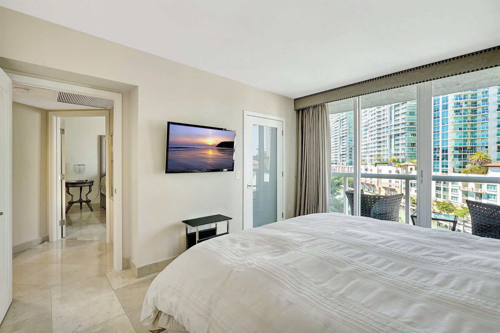 Photo of 16400 Collins  #641, Sunny Isles Beach, Florida, 33160 - 25-web-or-mls-DSC08507