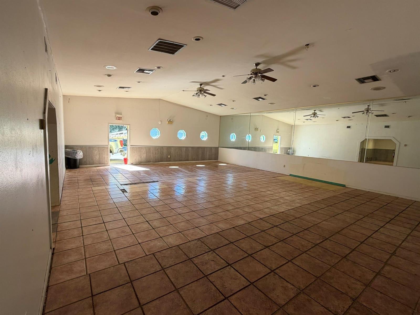 Ver detalles / 0 sq. ft. $ 2026-04-30 0 foto