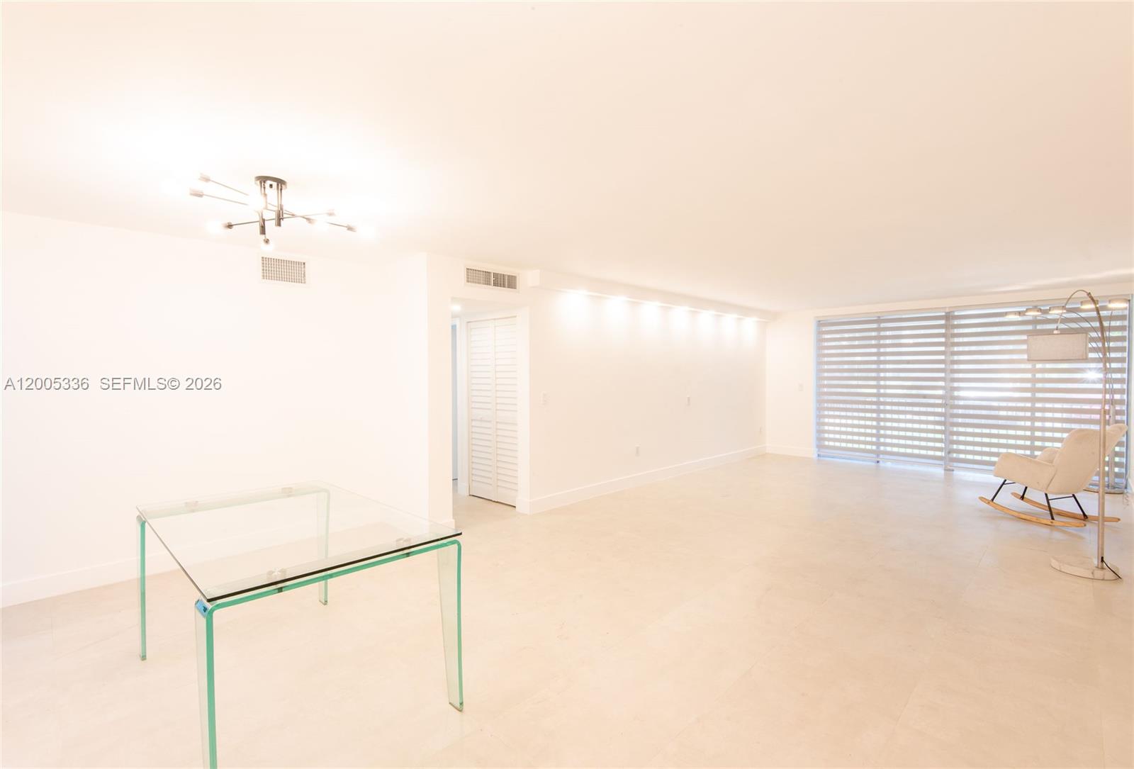 100-1 2 / 2 1633 sq. ft. $ 2026-04-21 0 Photo