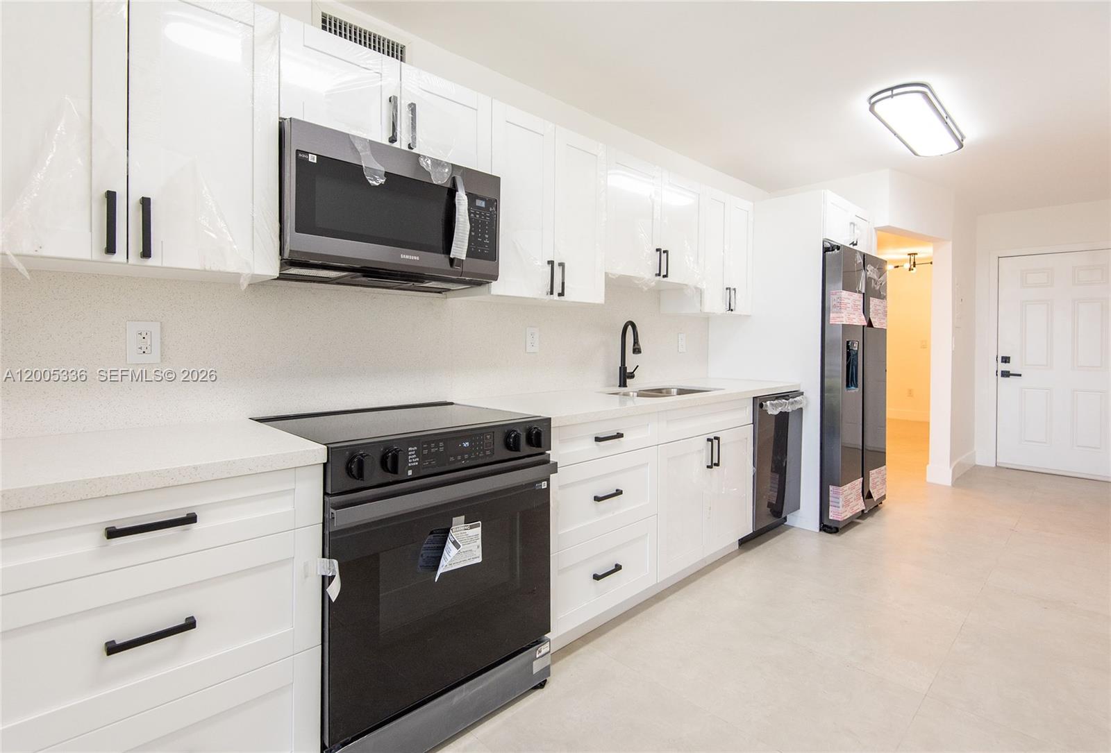 100-1 2 / 2 1633 sq. ft. $ 2026-04-21 0 Photo