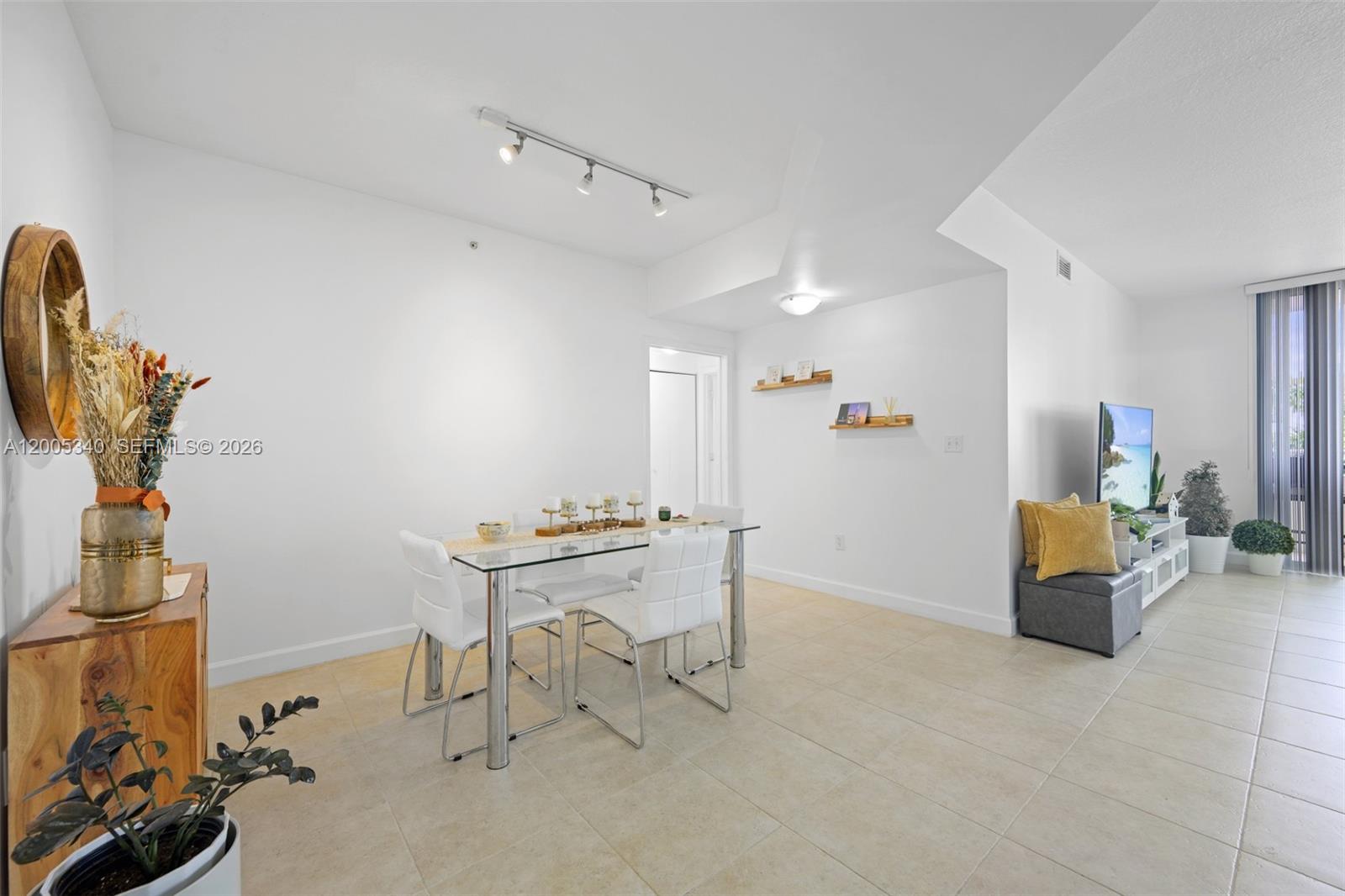 Photo of 18800 29th Ave  #526, Aventura, Florida, 33180 - 