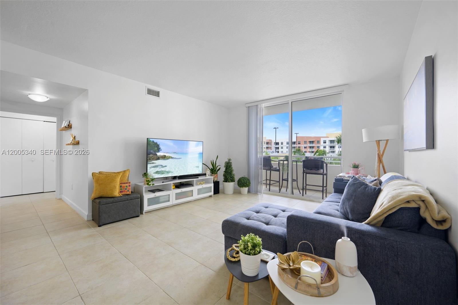 Photo of 18800 29th Ave  #526, Aventura, Florida, 33180 - 